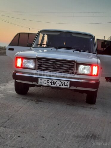 LADA (VAZ) 2107-5