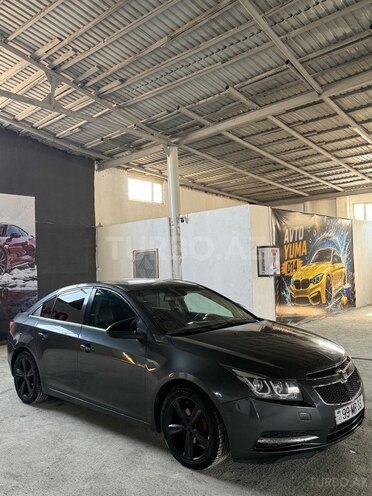 Chevrolet Cruze-6