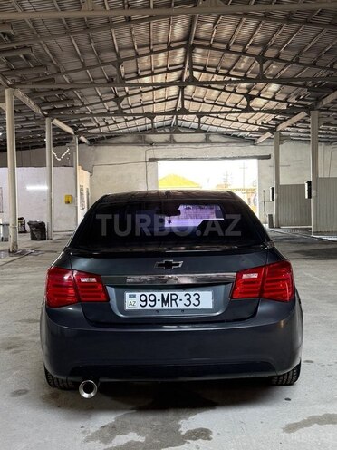 Chevrolet Cruze-3