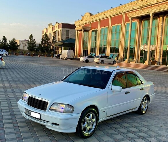 Mercedes C 180-1