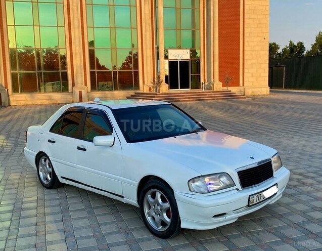 Mercedes C 180-2