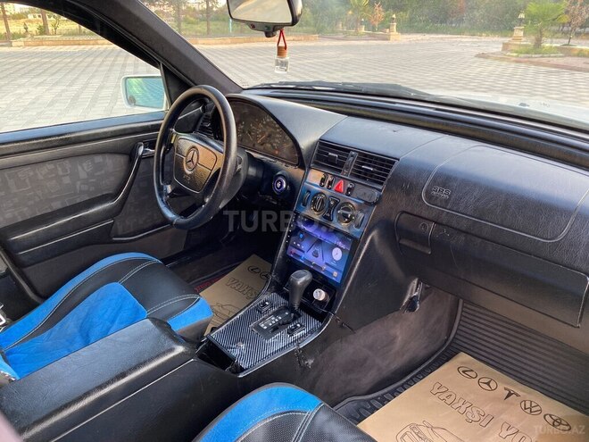 Mercedes C 180-17
