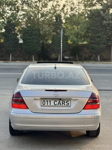 Mercedes E 200-7