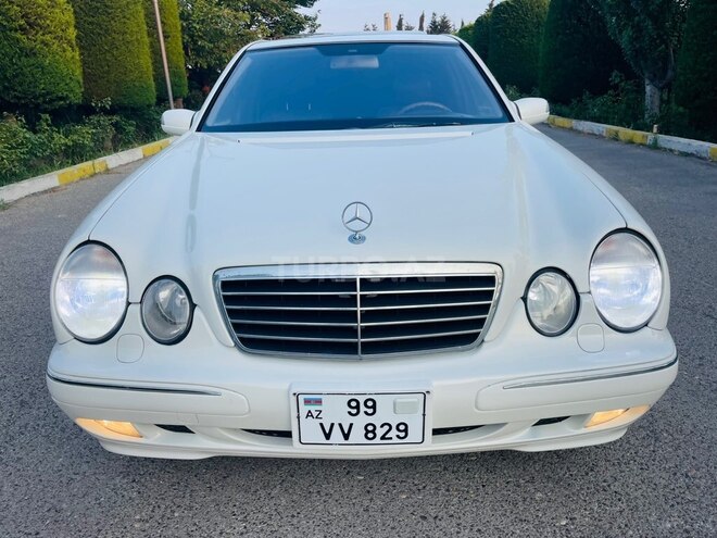 Mercedes E 320-3