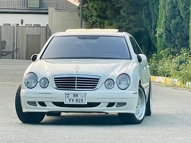 Mercedes E 320-16