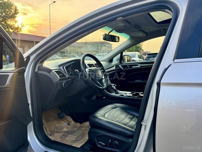 Ford Fusion (North America)-15