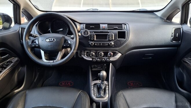 Kia Rio-7