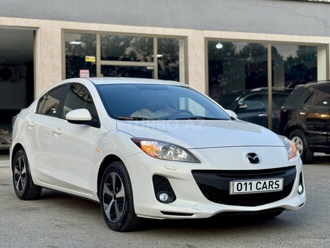 Mazda 3-1