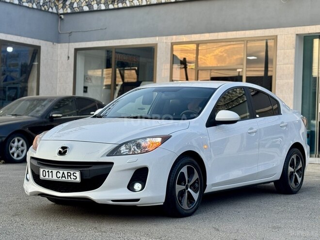 Mazda 3-11