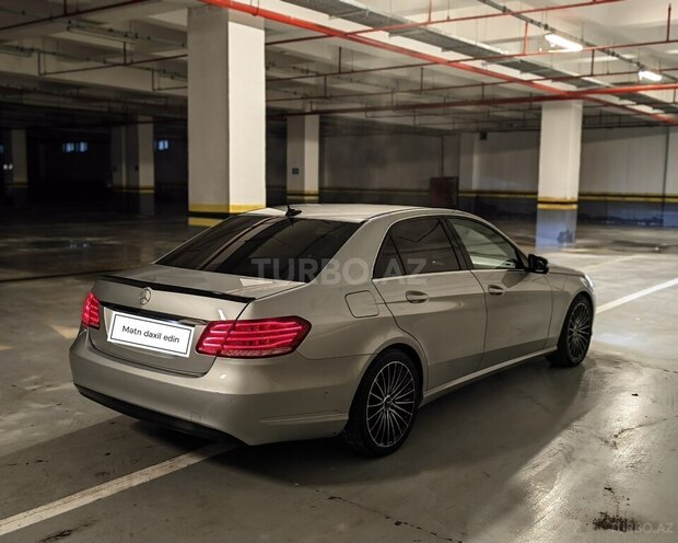 Mercedes E 220-5