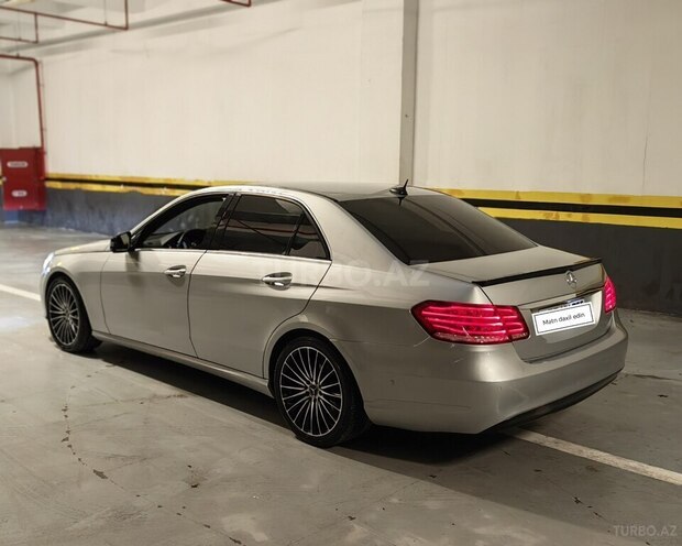 Mercedes E 220-8