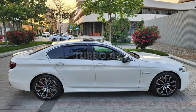 BMW 530-4