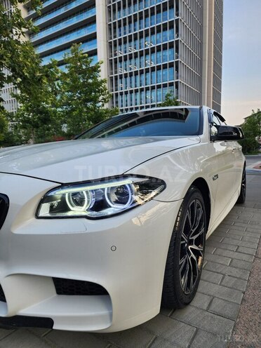 BMW 530-9