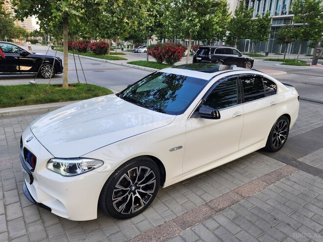 BMW 530-11