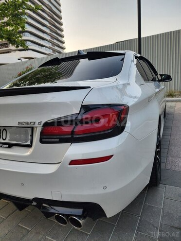 BMW 530-10