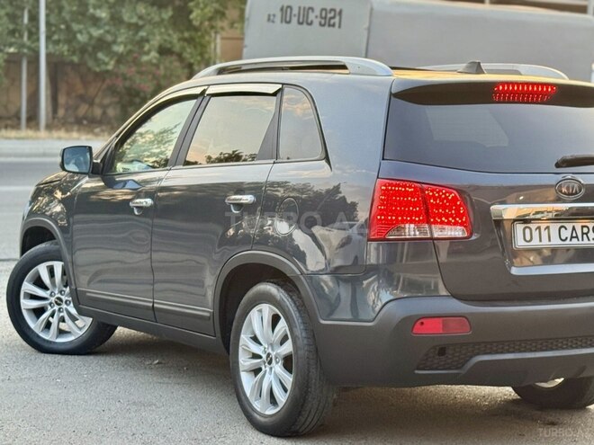 Kia Sorento-10