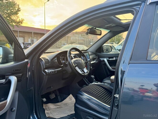 Kia Sorento-14