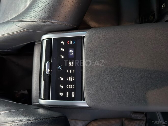 Toyota Camry-19