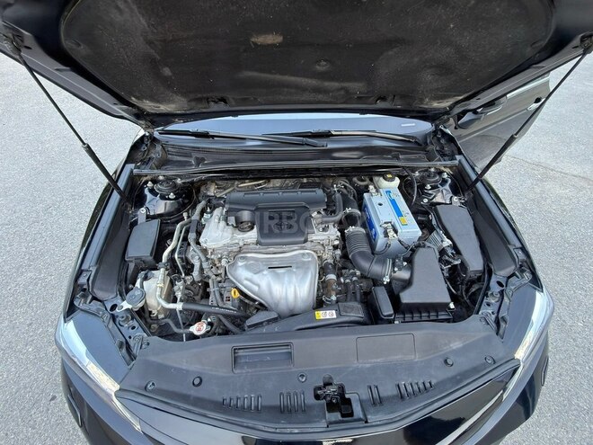 Toyota Camry-20