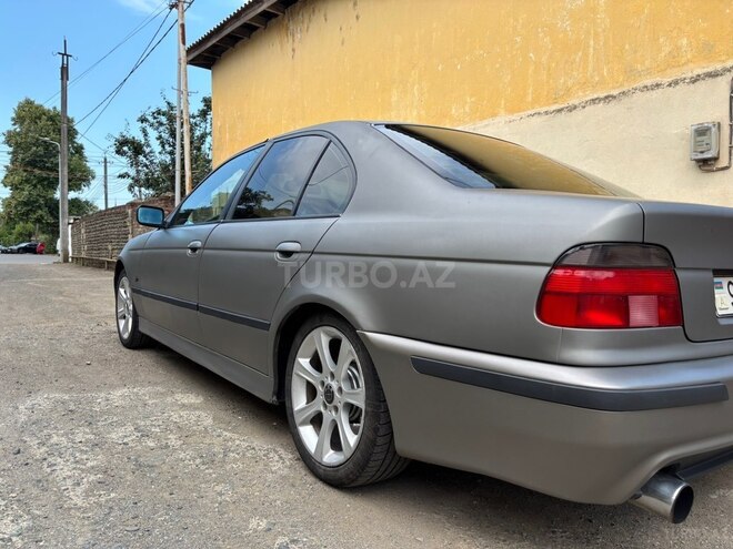 BMW 528-3
