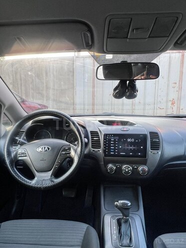 Kia Cerato-7