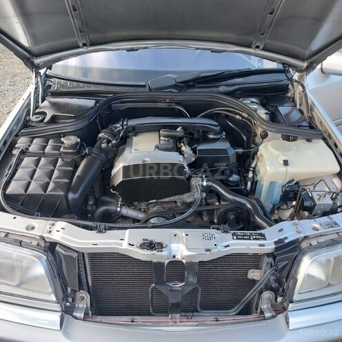 Mercedes C 180-11