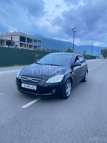 Kia Ceed-12