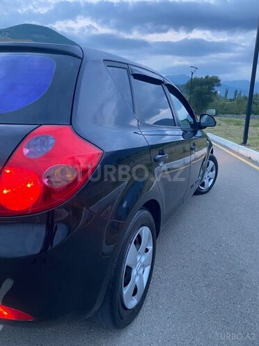 Kia Ceed-15