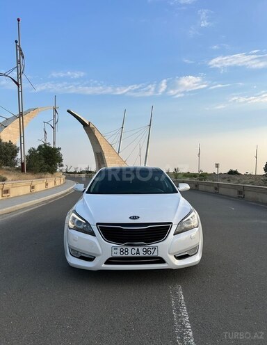 Kia Cadenza-2