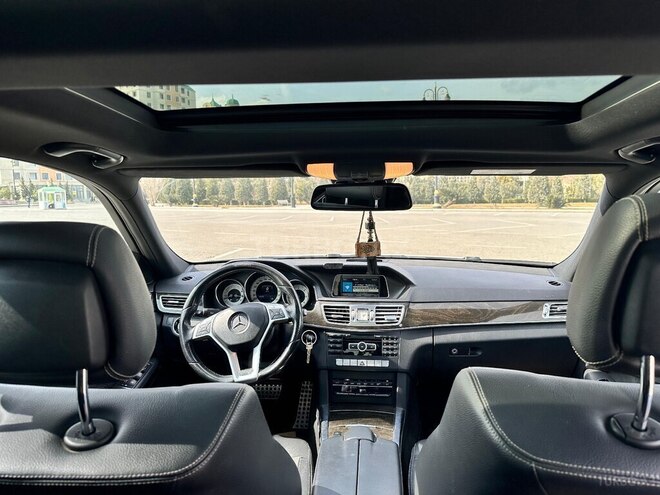 Mercedes E 250-5