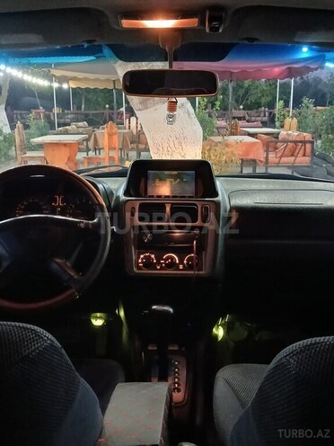 Mitsubishi Pajero io-4