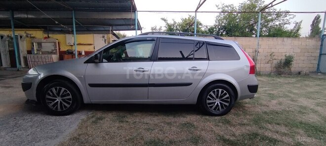 Renault Megane-6