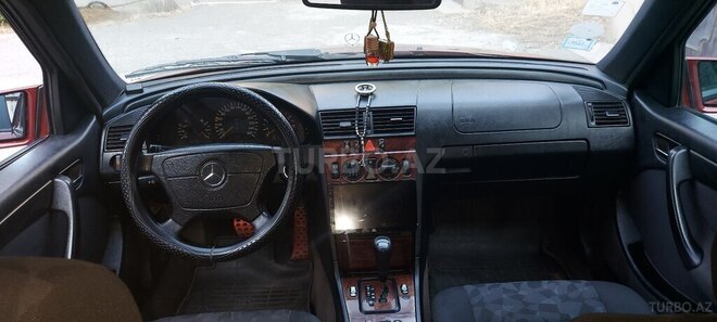 Mercedes C 240-4