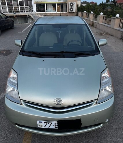 Toyota Prius-1