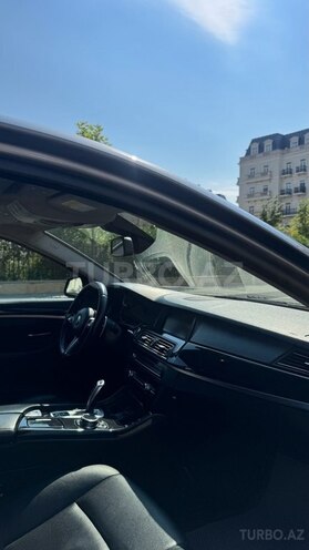 BMW 525-11