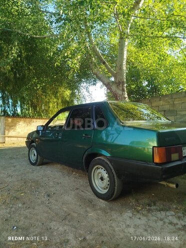 LADA (VAZ) 21099-2