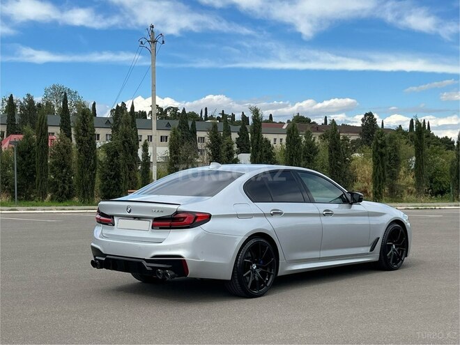 BMW 530-3