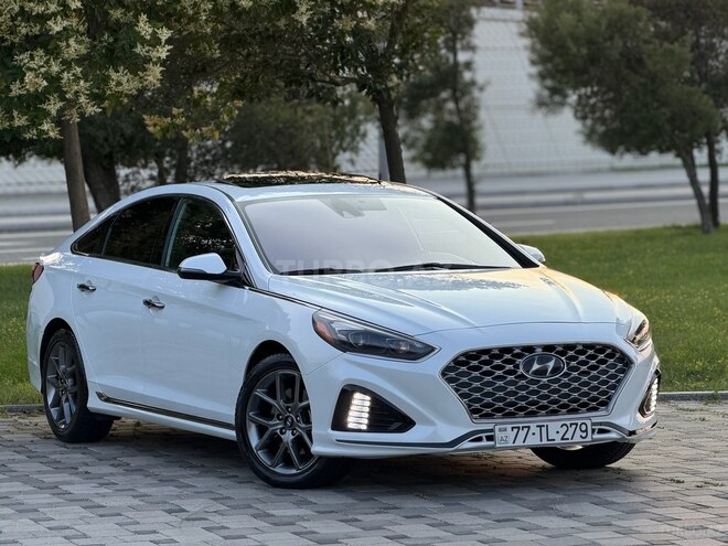 Hyundai Sonata-2