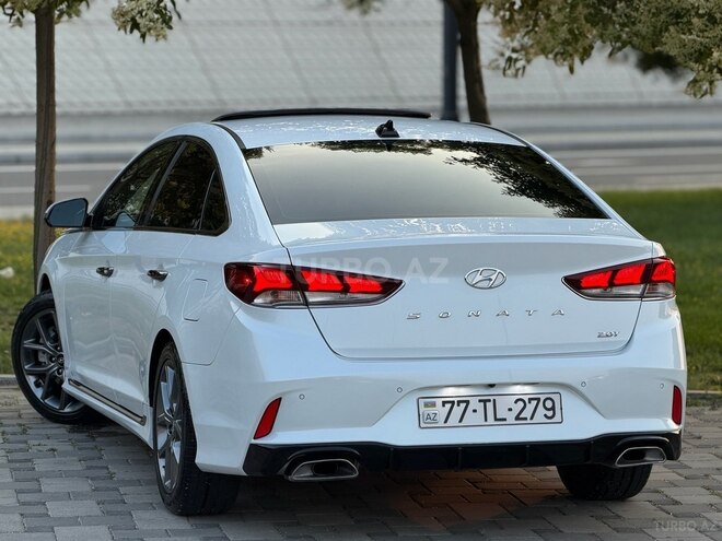 Hyundai Sonata-9