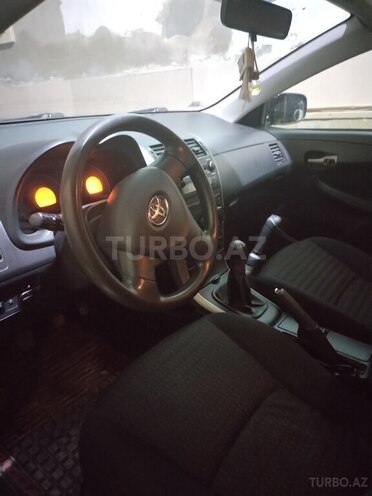 Toyota Corolla-5
