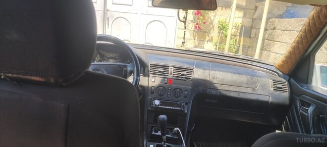 Mercedes C 220-8