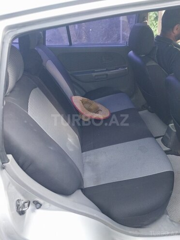 Kia Rio-7
