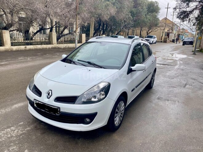 Renault Clio-1