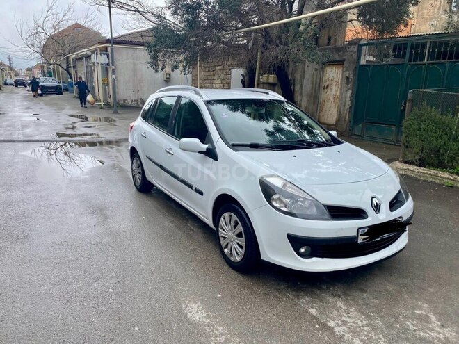 Renault Clio-2
