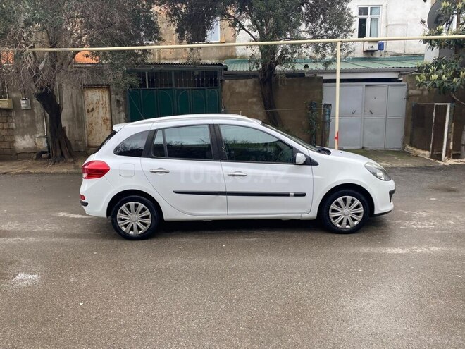 Renault Clio-6