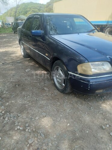 Mercedes C 180-5