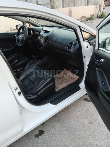 Kia Cerato-12