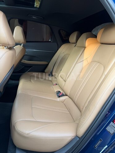 Hyundai Sonata-17