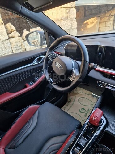 Geely Coolray-3