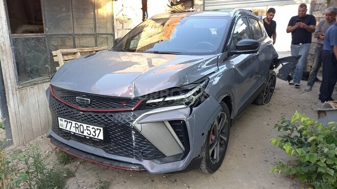 Geely Coolray-1